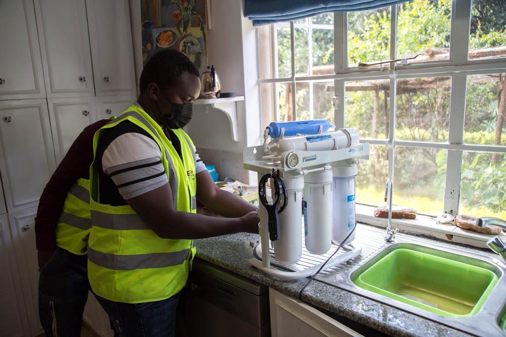 R.O. Under-sink installation